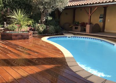 terrasse de piscine en bois exotique à albi