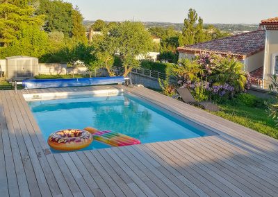 Terrasse de piscine en bois à Albi